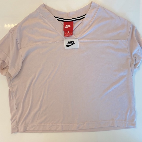 Nike Workout Tee - Picture 2 of 4